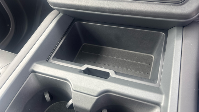 Land Rover Defender 3.0 D350 X-Dynamic HSE 110 5dr Auto Diesel Estate - Image 39